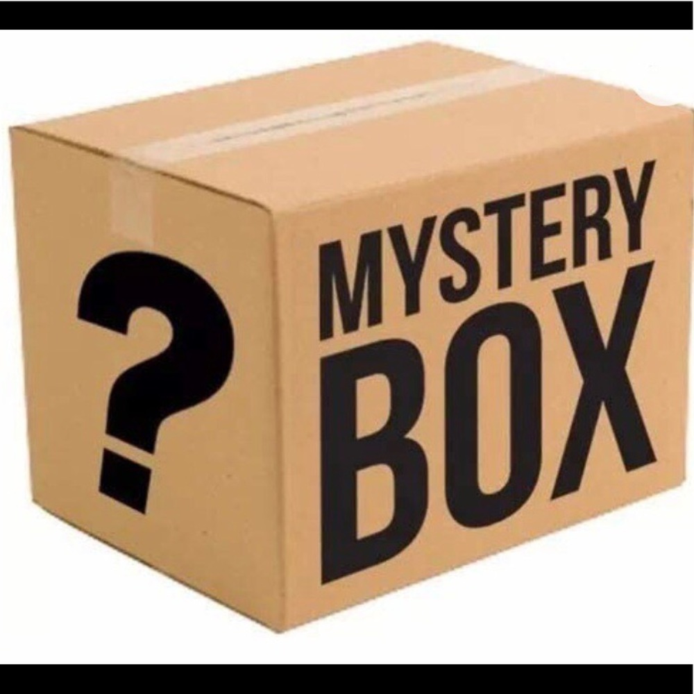 ✨💓MYSTERY BOX💓✨